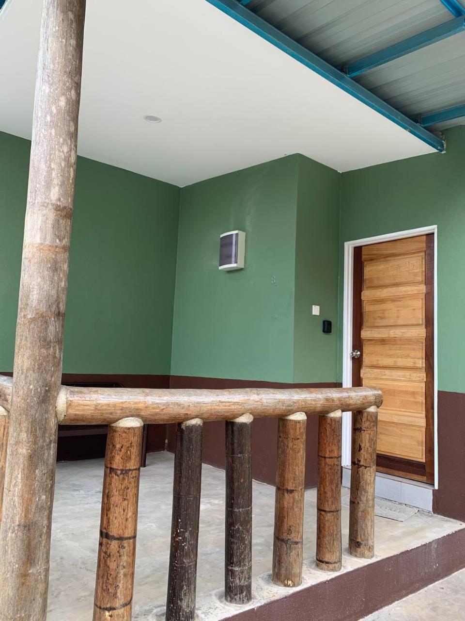 Bb Durio Chalet كُوالا تيرينغانو المظهر الخارجي الصورة
